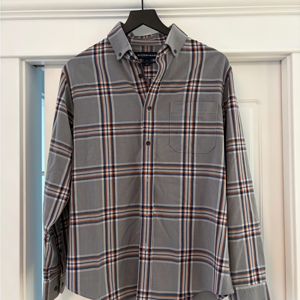 Mizzen+Main Gray and Red Plaid Shirt